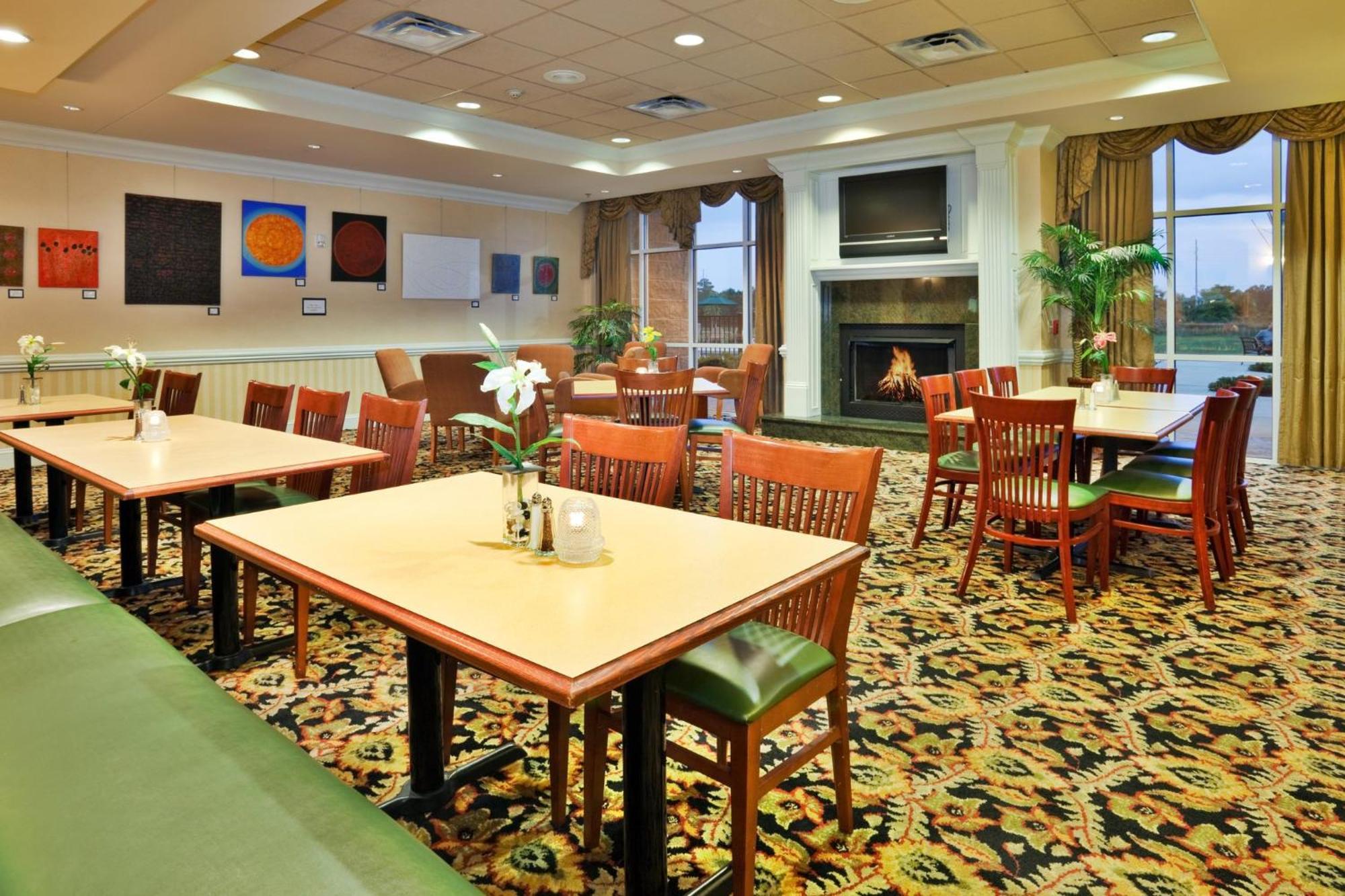 Holiday Inn Valdosta Conference Center By Ihg Εξωτερικό φωτογραφία